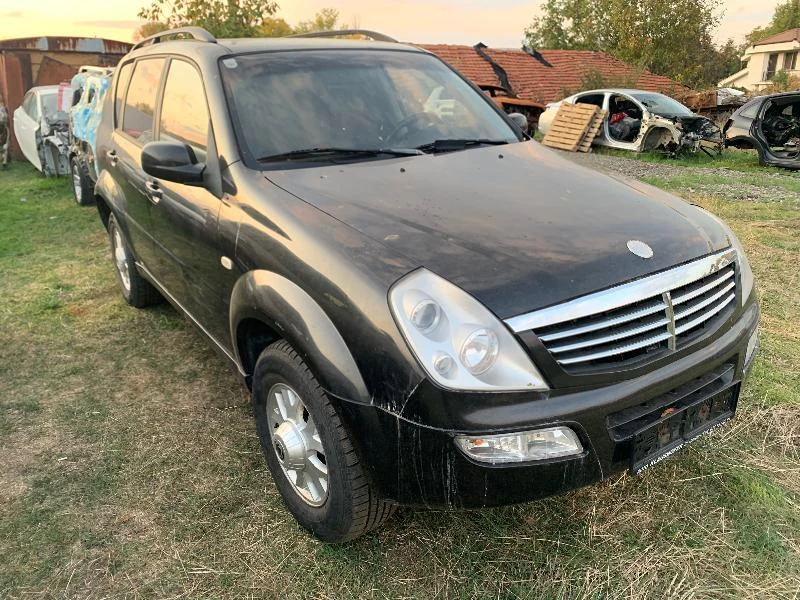 SsangYong Rexton 2.7XDI,163кс.,АВТОМАТИК, снимка 1 - Автомобили и джипове - 26824678