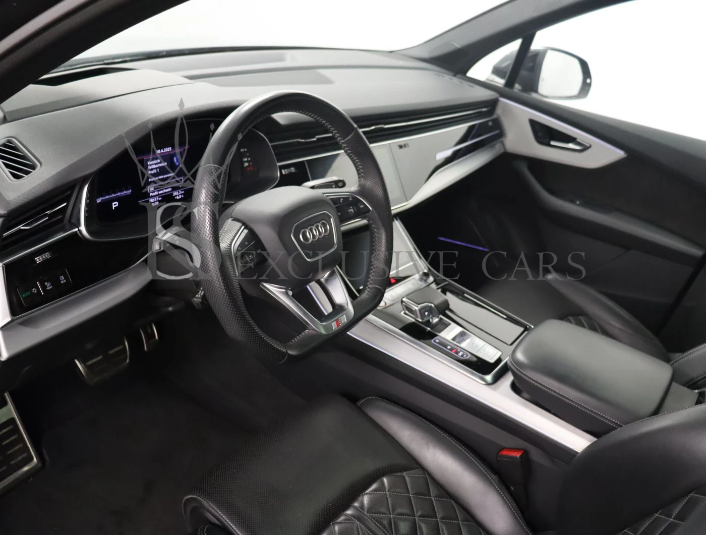 Audi SQ7 4.0TDI* MATRIX* PANORAMA* BOSE*  - изображение 4