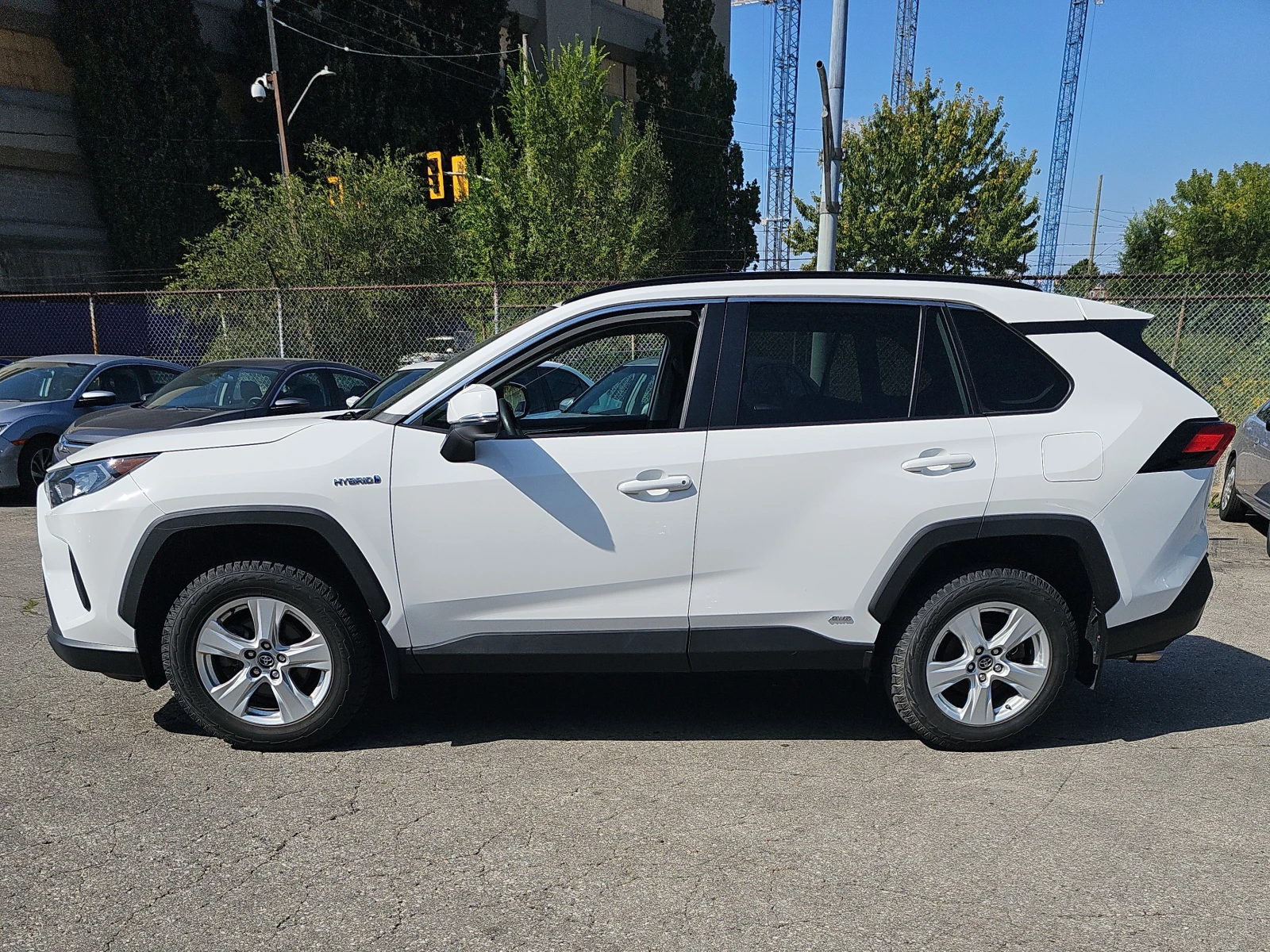 Toyota Rav4 Hybrid LE CARFAX * * АВТО КРЕДИТ * *  - изображение 3