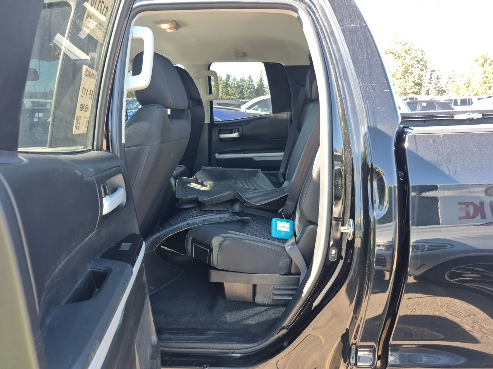 Toyota Tundra SR5 PLUS CREW * * CARFAX * * АВТО КРЕДИТ * *  - изображение 7