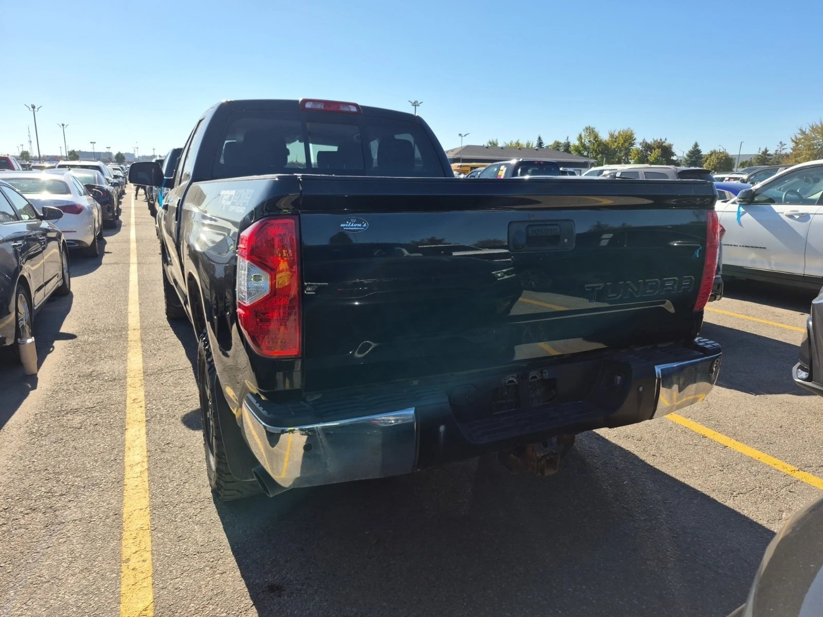 Toyota Tundra SR5 PLUS CREW * * CARFAX * * АВТО КРЕДИТ * *  - изображение 4