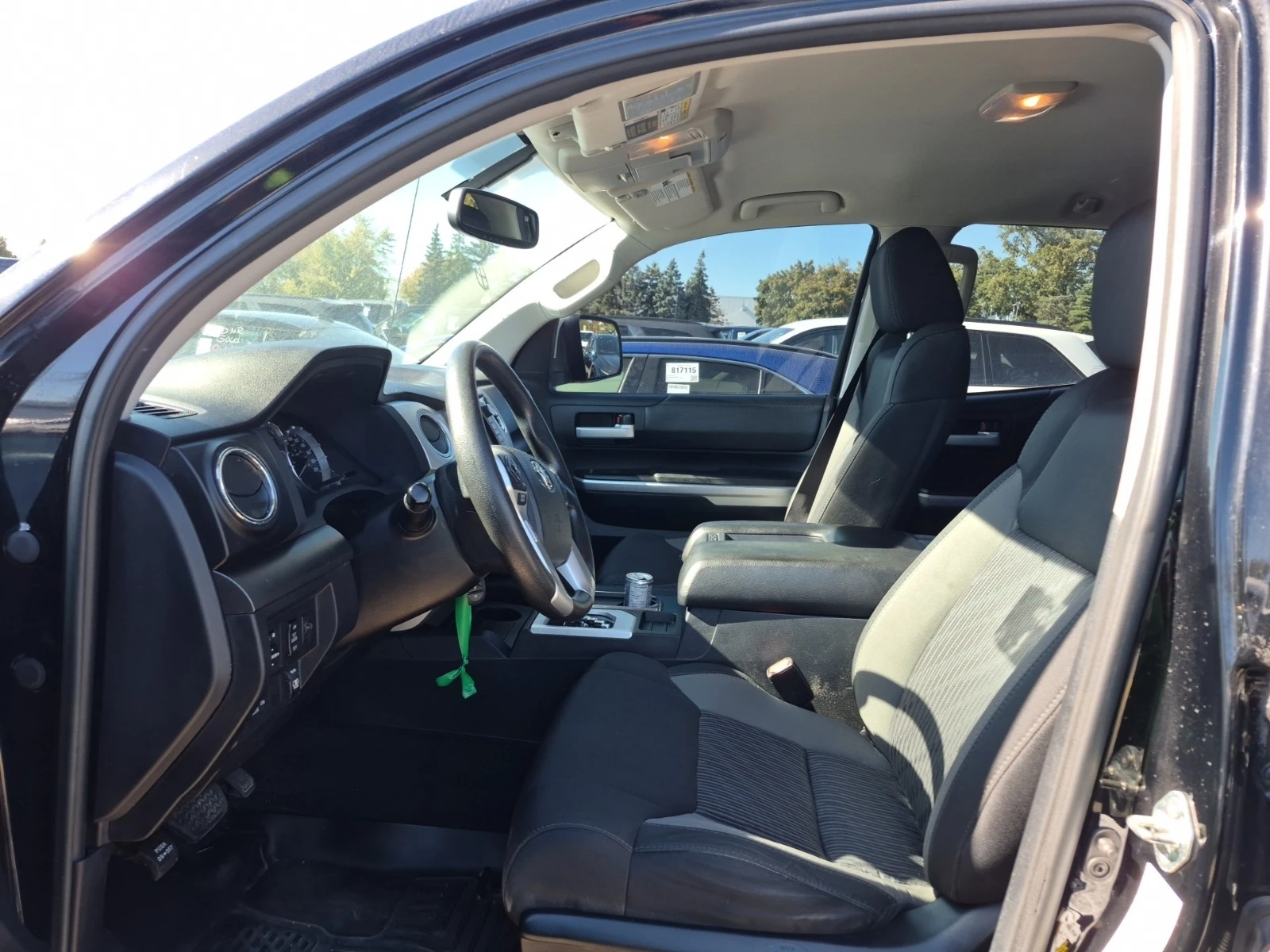 Toyota Tundra SR5 PLUS CREW * * CARFAX * * АВТО КРЕДИТ * *  - изображение 5