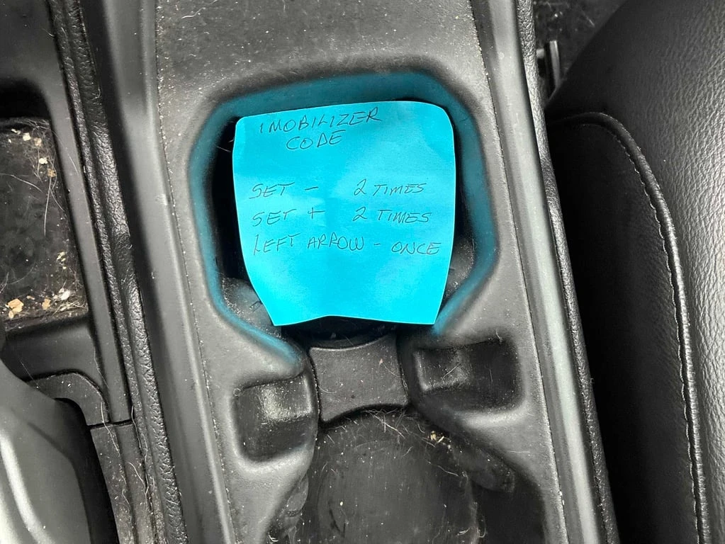 Jeep Wrangler 2021 Unlimited Sahara * CARFAX * ��� ������������ | Mobile.bg � ����������� 14