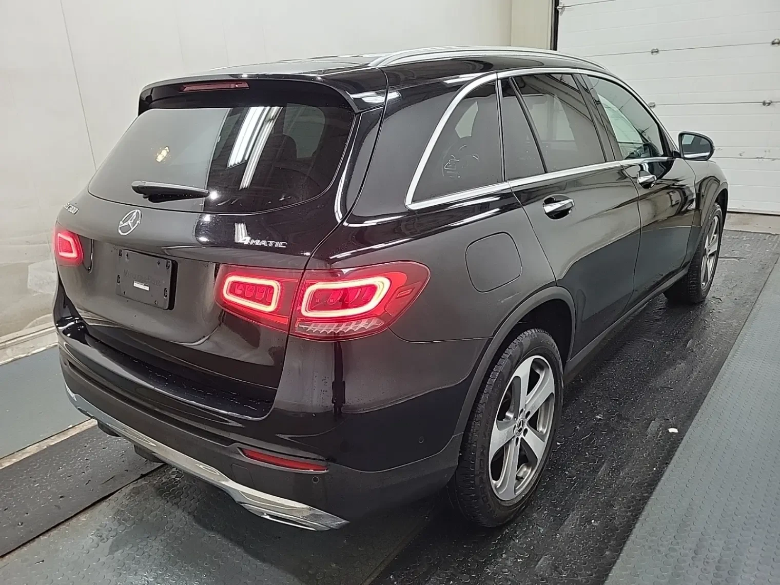Mercedes-Benz GLC 300 * 4MATIC* PREMIUM PKG* NAV* PANOROOF*  | Mobile.bg � ����������� 5
