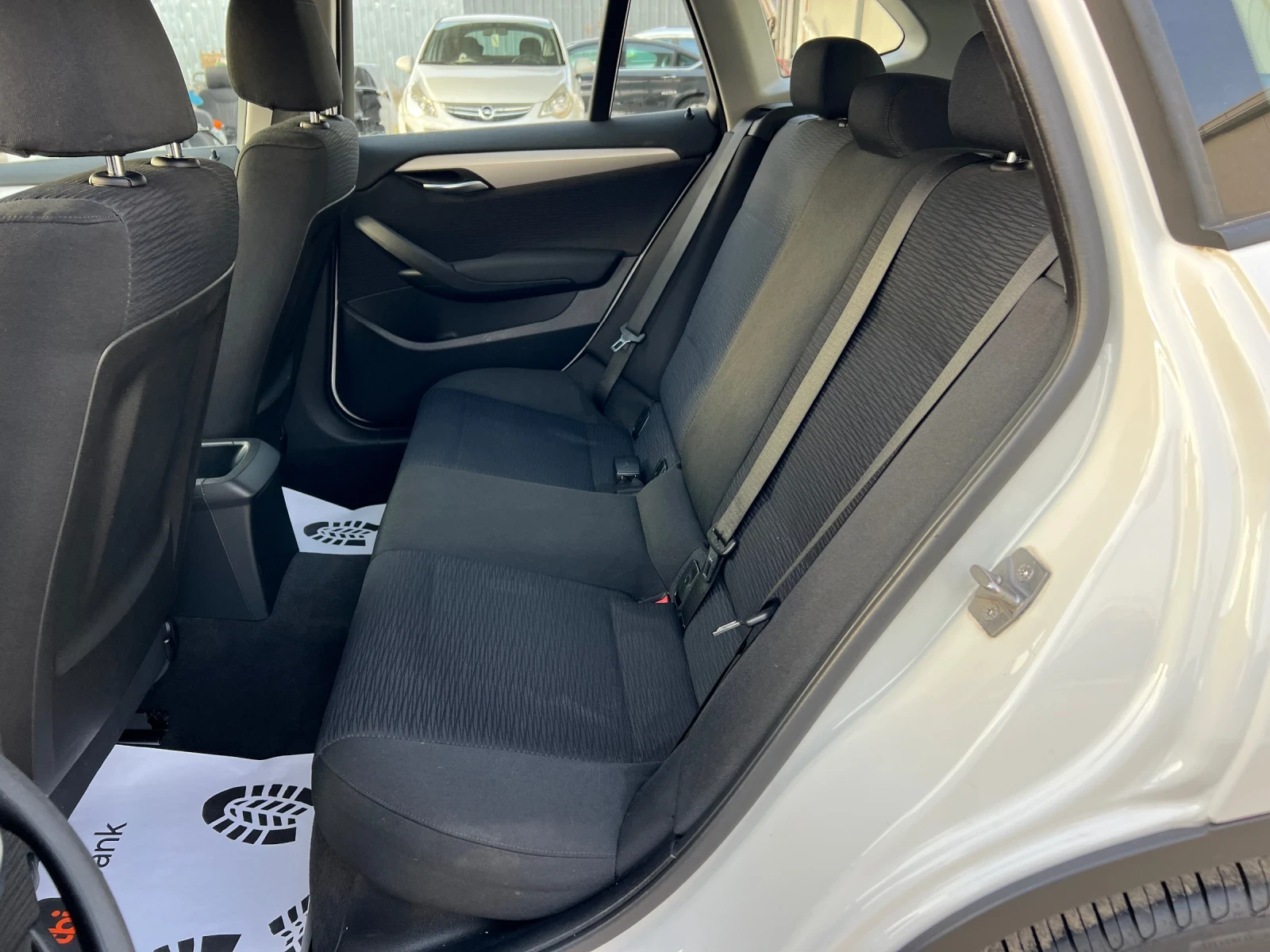 BMW X1 2.0d-116к.с./FACE/ Навигация/Автопилот/Start-stop, снимка 12 - Автомобили и джипове - 53709819