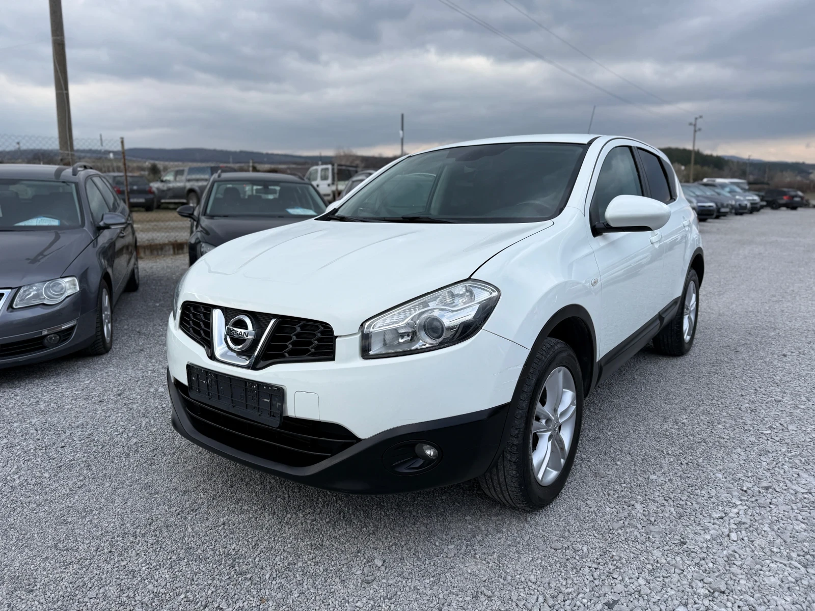 Nissan Qashqai 1.5d, снимка 7 - Автомобили и джипове - 53964932