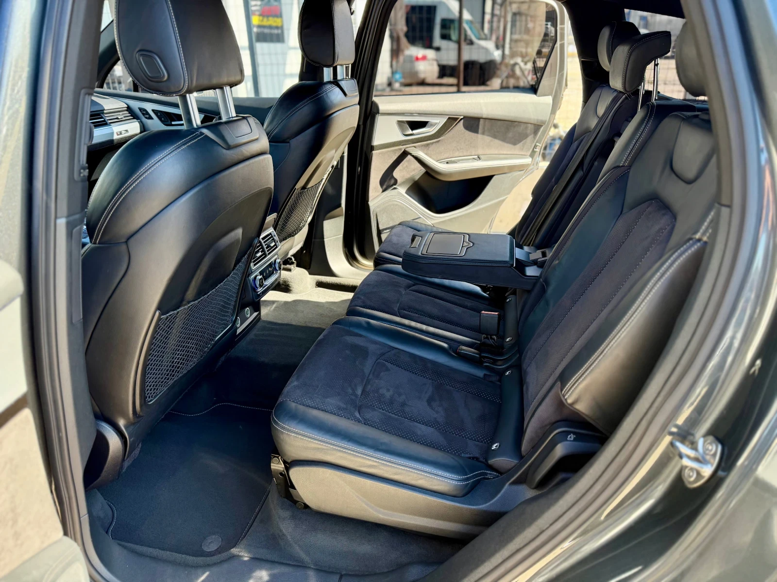 Audi SQ7 S-LINE/7�����/MATRIX/PANO/360CAM/BOSE/DISTR/LIZING | Mobile.bg � ����������� 11