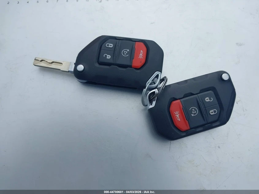 Jeep Wrangler 3.6l Sport S 4X4, снимка 11 - Автомобили и джипове - 54154072