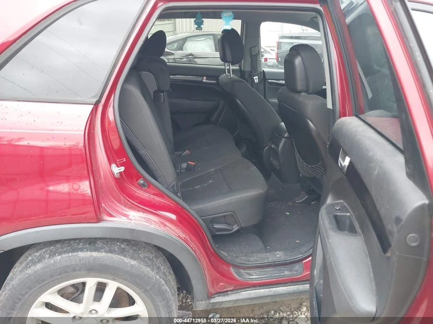 Kia Sorento 2.4l Lx, снимка 8 - Автомобили и джипове - 54529057