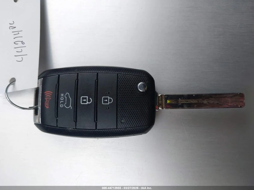 Kia Sorento 2.4l Lx, снимка 10 - Автомобили и джипове - 54529057