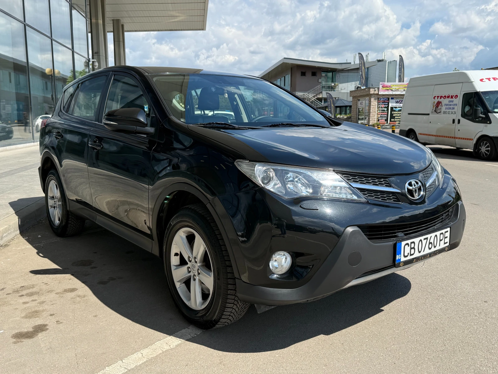 Toyota Rav4 6 МЕСЕЦА ГАРАНЦИЯ/2.0D4D 124к.с. Кожа/Навигация, снимка 5 - Автомобили и джипове - 54627286
