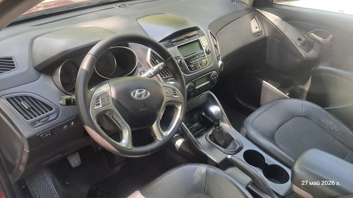 Hyundai IX35 1.7cdti * ПАНОРАМА* , снимка 12 - Автомобили и джипове - 54703952