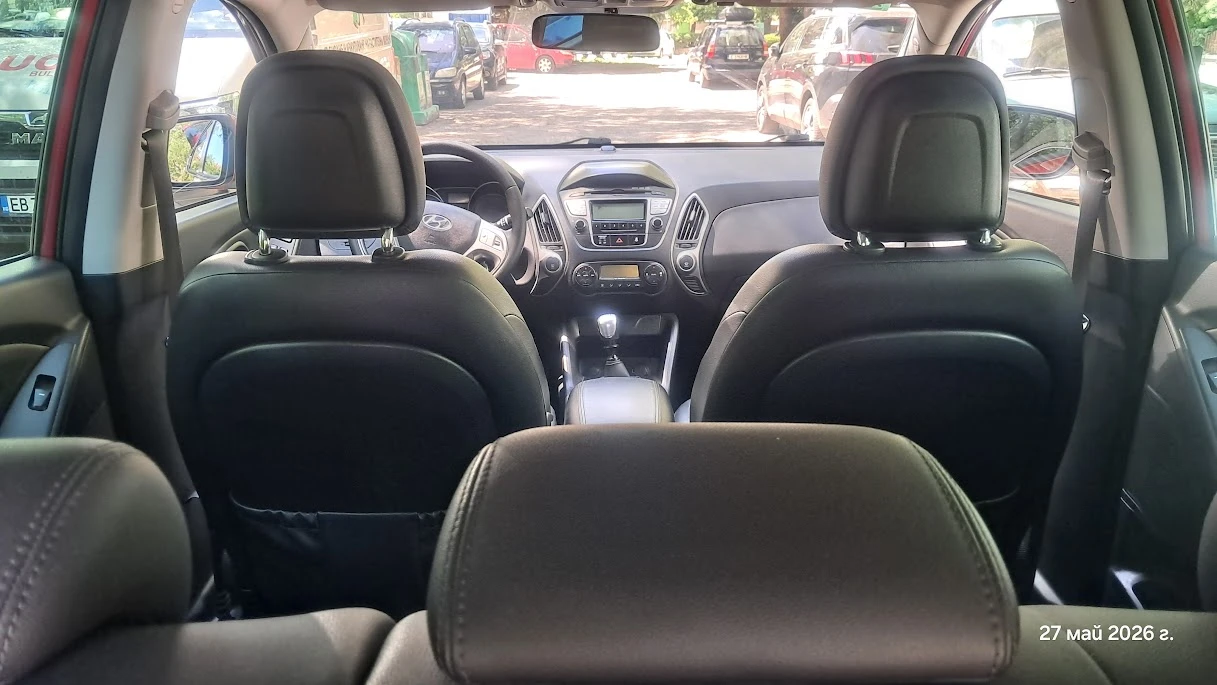 Hyundai IX35 1.7cdti * ПАНОРАМА* , снимка 13 - Автомобили и джипове - 54703952