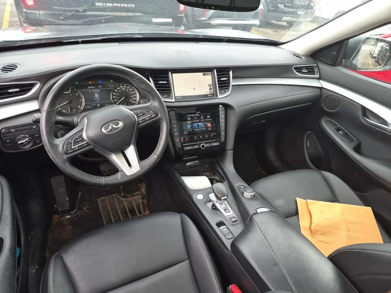 Infiniti QX50 ESSENTIAL | CARFAX | БЕЗ ПЪРВОНАЧАЛНА ВНОСКА, снимка 11 - Автомобили и джипове - 54887836