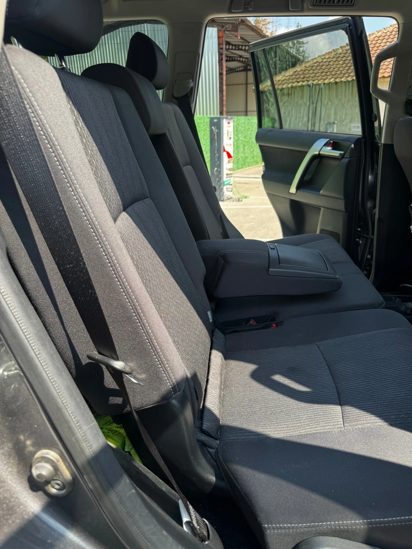 Toyota Land cruiser 150, снимка 16 - Автомобили и джипове - 55124802