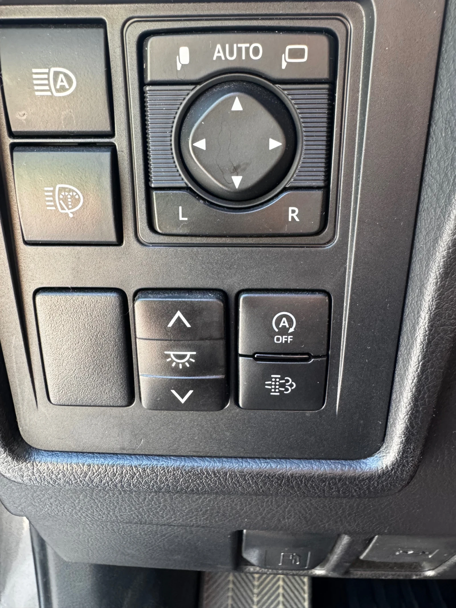 Toyota Land cruiser 150, снимка 14 - Автомобили и джипове - 55124802