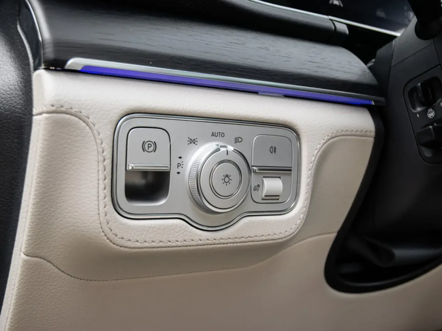 Mercedes-Benz GLE 350 AMG pack/ Burmester , снимка 10 - Автомобили и джипове - 55218709