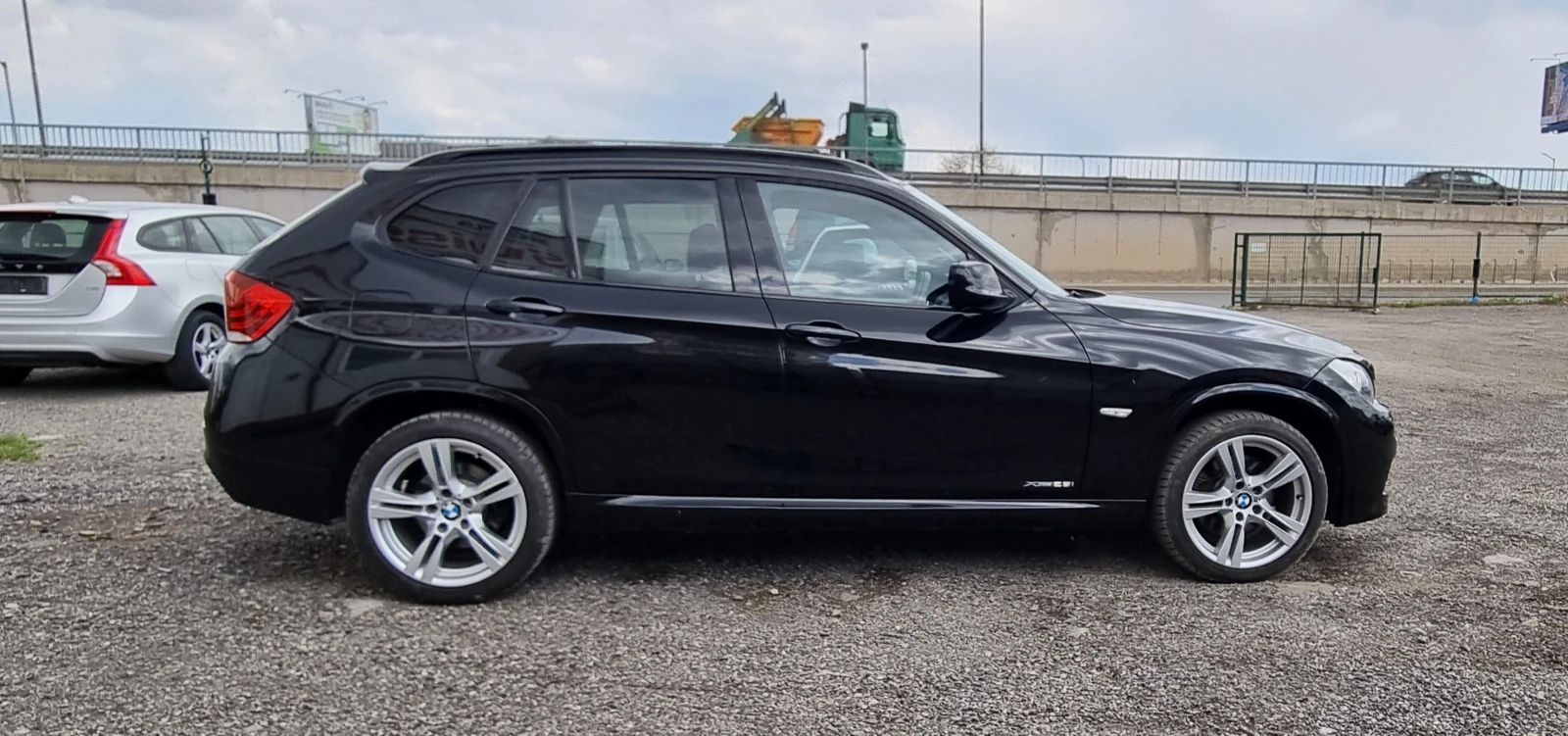 BMW X1 2.8i/ X drive/ М пакет/ Автоматик/ Кожа, снимка 4 - Автомобили и джипове - 55667837