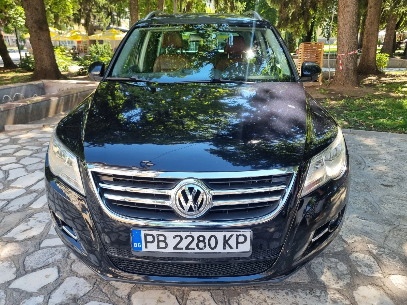VW Tiguan 2.0/DSG/4x4/ Поръчков , снимка 8 - Автомобили и джипове - 55750887