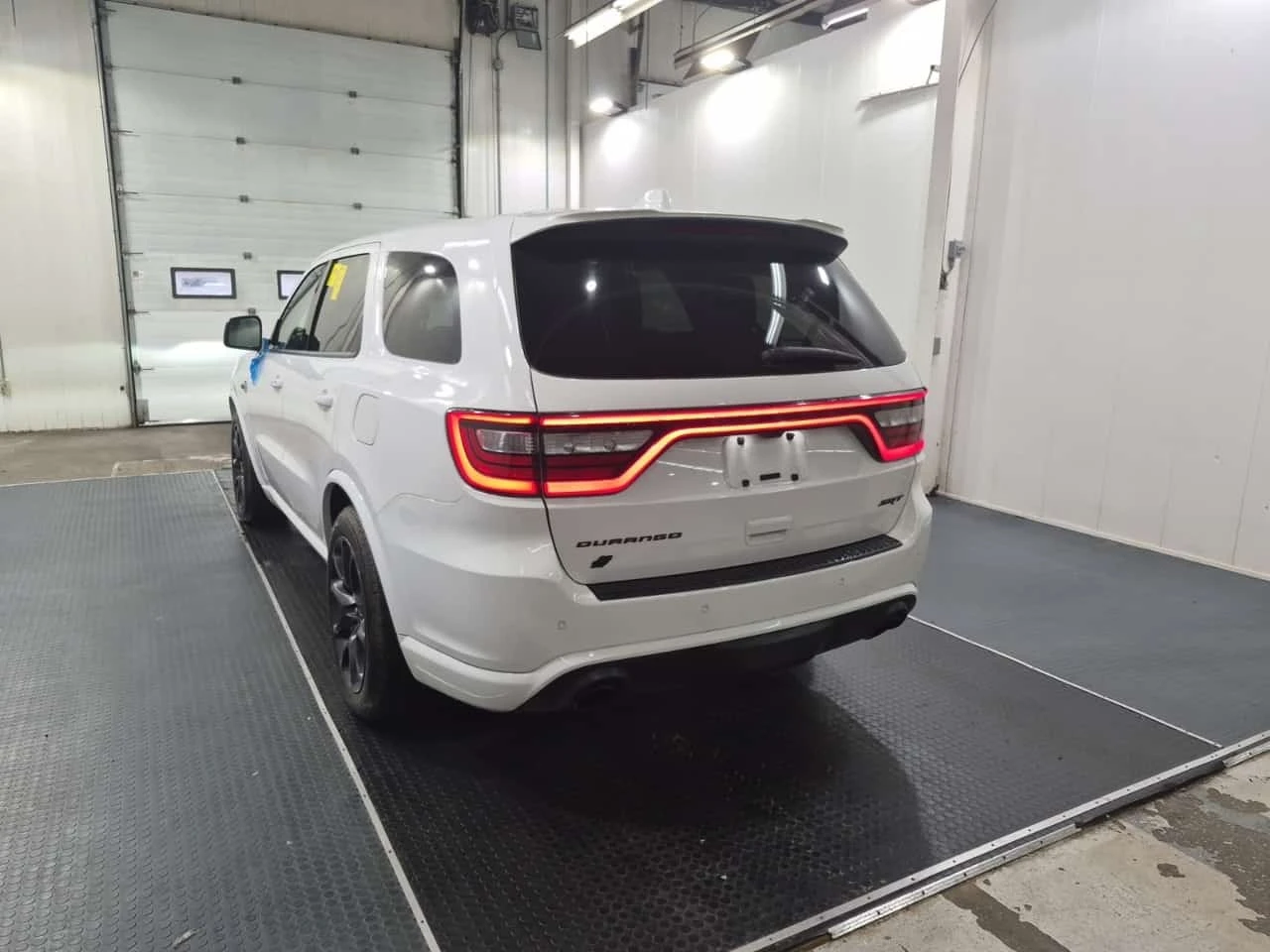 Dodge Durango Awd Srt 392  CARFAX, снимка 5 - Автомобили и джипове - 56272240