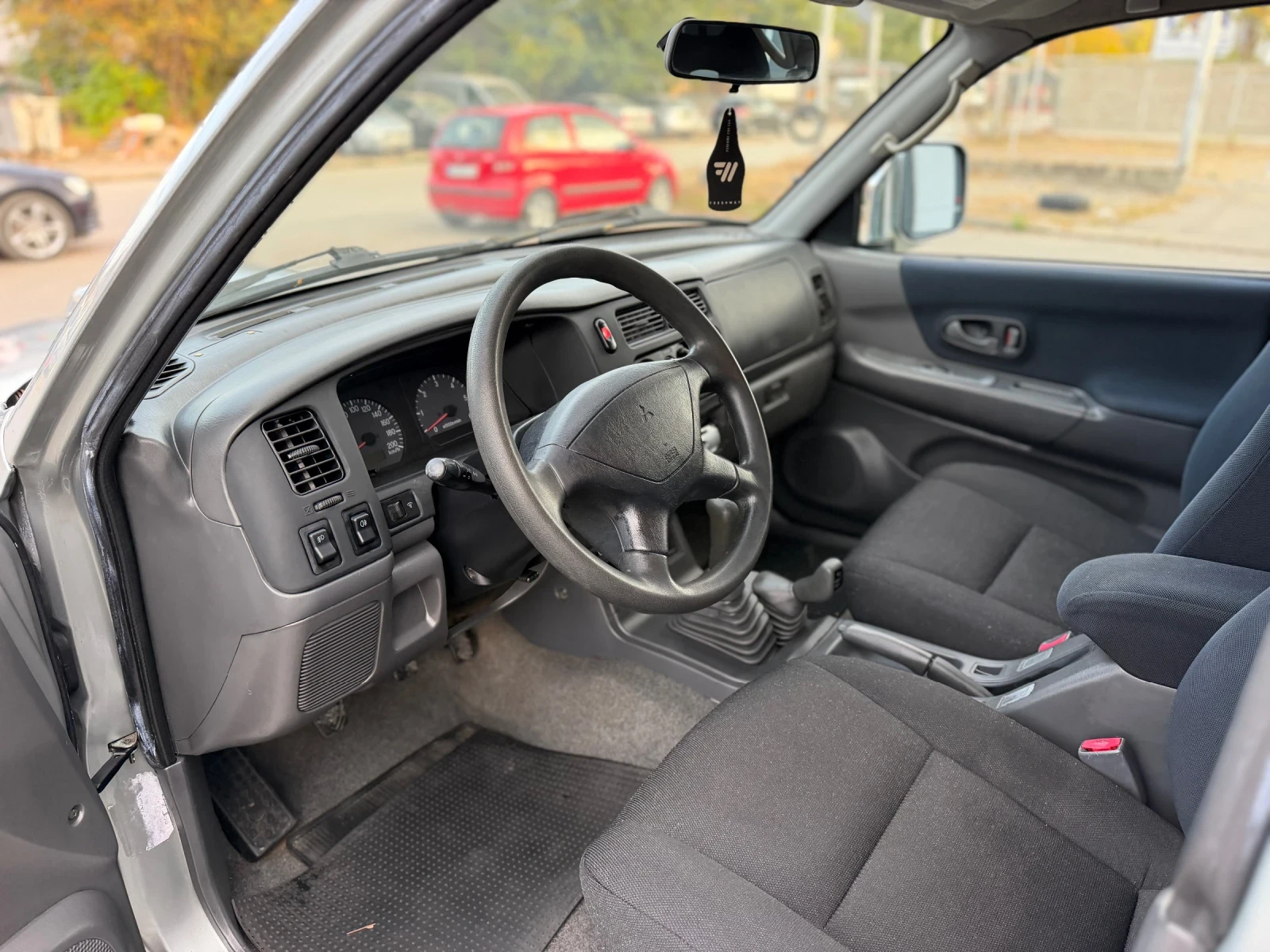 Mitsubishi Pajero 2.5D �������� | Mobile.bg � ����������� 9