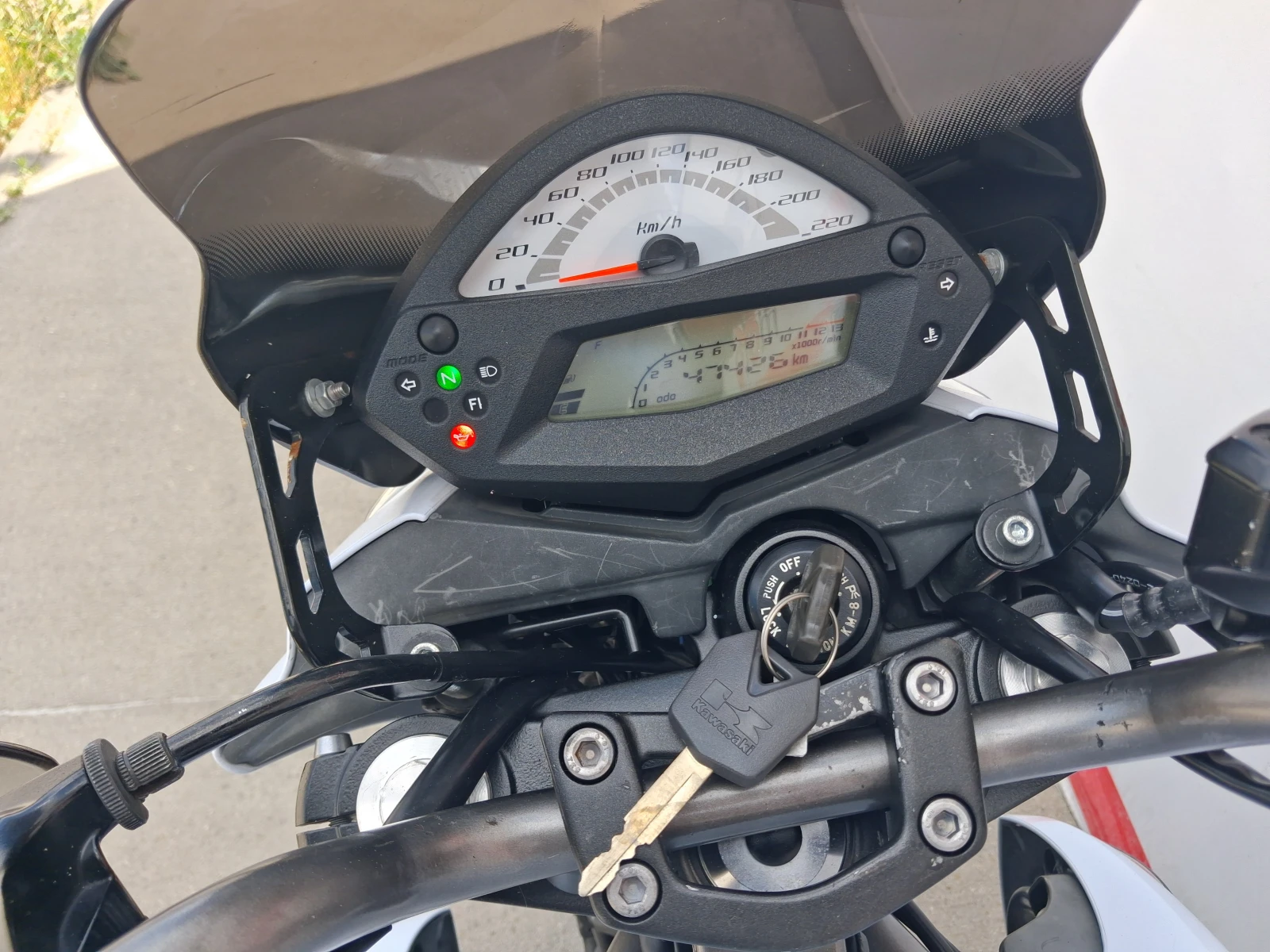Kawasaki ER -6n | Mobile.bg � ����������� 10