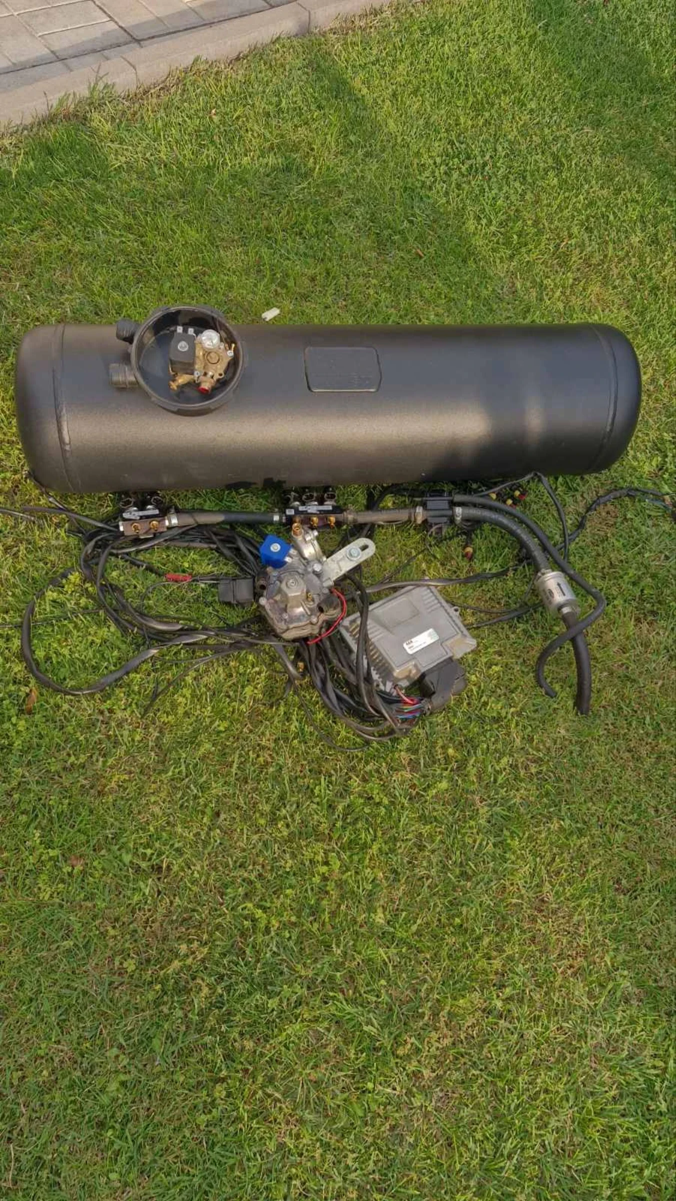 �������� ����� ��������� �.�.�. | Mobile.bg � ����������� 5