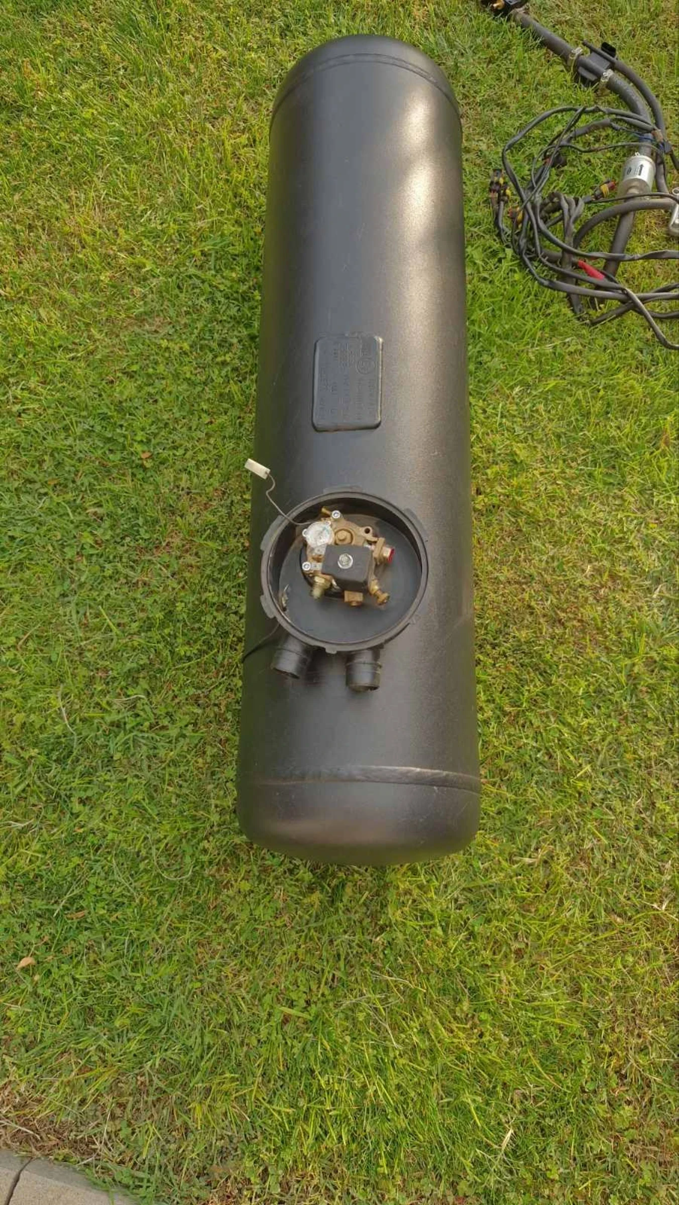 �������� ����� ��������� �.�.�. | Mobile.bg � ����������� 6