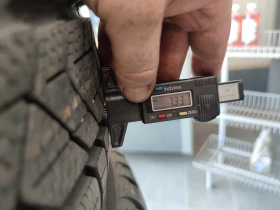 Гуми Зимни 225/60R18, снимка 10