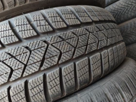 Гуми Зимни 225/60R18, снимка 1