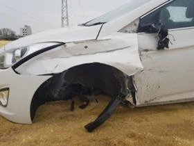 Hyundai I40 НА ЧАСТИ, снимка 6