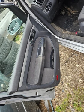 VW Touran 2.0 tdi, снимка 7