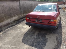 Mercedes-Benz 124 W124 300E, снимка 2