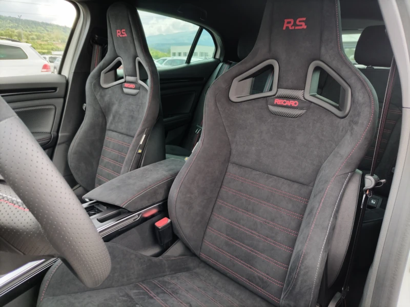 Renault Megane 1.8TCe 300к.с. / R.S. ULTIME, снимка 12 - Автомобили и джипове - 45944158