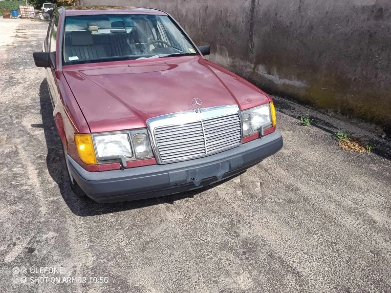 Mercedes-Benz 124 W124 300E, снимка 1 - Автомобили и джипове - 47739188