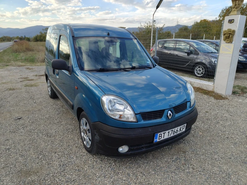 Renault Kangoo 1.6газ автоматик , снимка 8 - Автомобили и джипове - 47552914