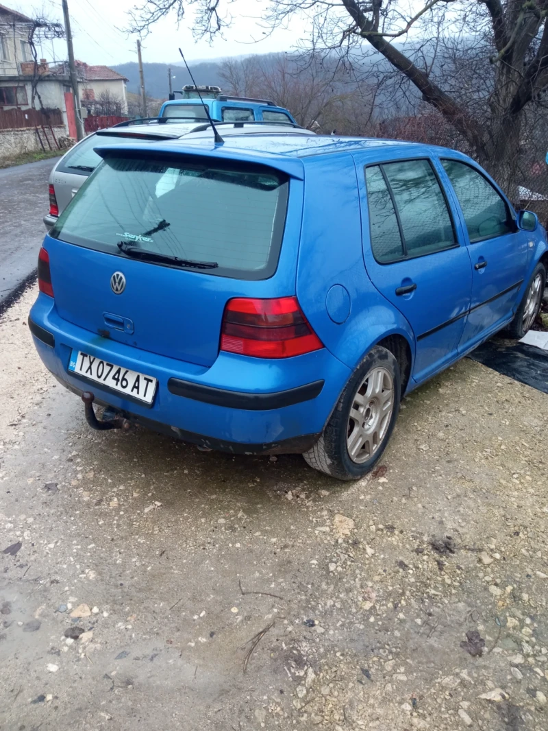 VW Golf, снимка 8 - Автомобили и джипове - 48638246