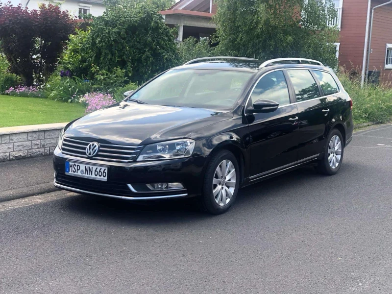 VW Passat, снимка 1 - Автомобили и джипове - 48984779