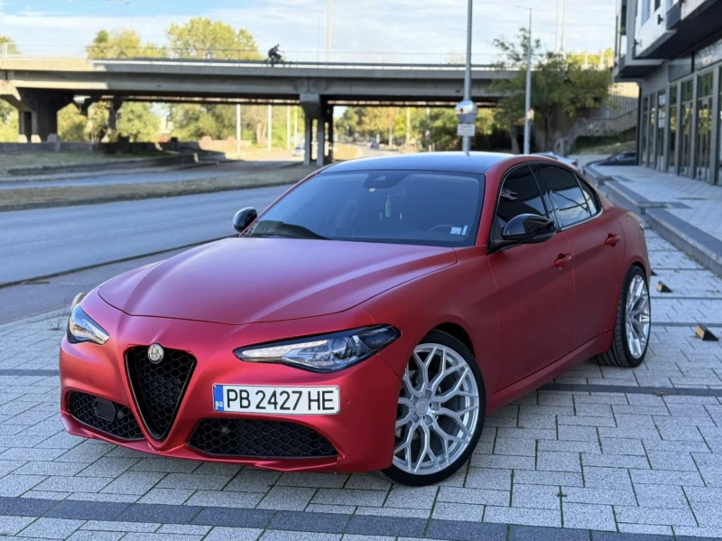 Alfa Romeo Giulia 2.2 JTD, снимка 3 - Автомобили и джипове - 52081771