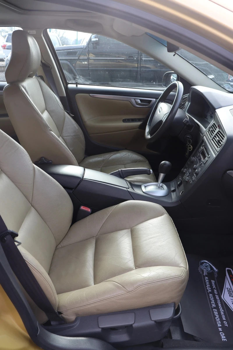 Volvo S60 2.4* 140к.с* GAZ, снимка 13 - Автомобили и джипове - 52281623