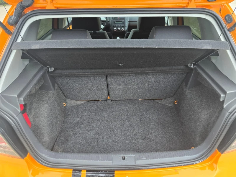 VW Polo Cross , снимка 11 - Автомобили и джипове - 52433821