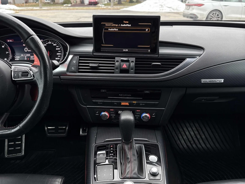 Audi A7 * АВТО КРЕДИТ* ЦЕНА ДО БГ * СЕРВИЗНА ИСТОРИЯ * , снимка 10 - Автомобили и джипове - 52537591