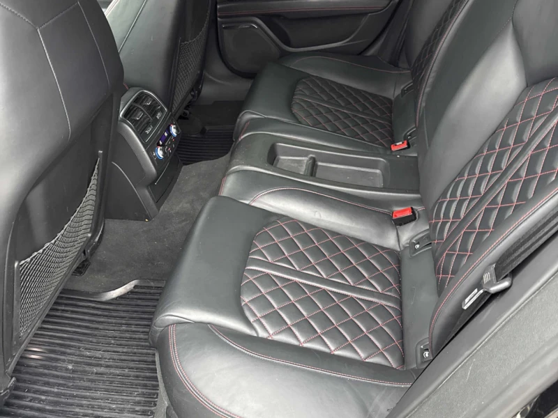 Audi A7 * АВТО КРЕДИТ* ЦЕНА ДО БГ * СЕРВИЗНА ИСТОРИЯ * , снимка 13 - Автомобили и джипове - 52537591