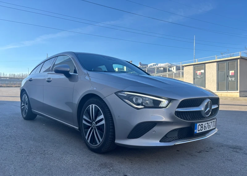 Mercedes-Benz CLA Shooting Brake * Carplay * Widescreen * Cam * MBUX, снимка 3 - Автомобили и джипове - 52745221
