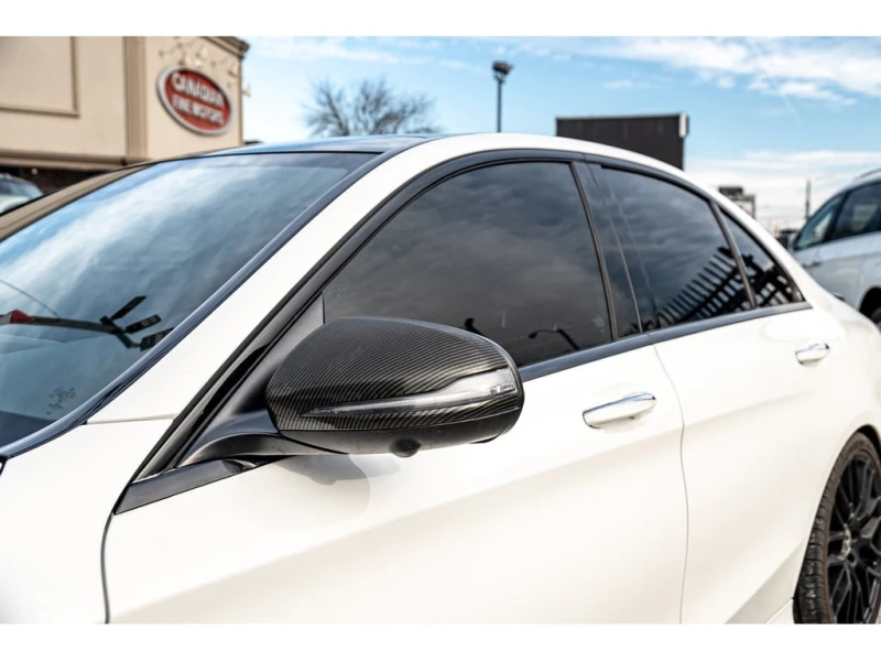 Mercedes-Benz C 300 * АВТО КРЕДИТ* ЦЕНА ДО БГ * СЕРВИЗНА ИСТОРИЯ * , снимка 6 - Автомобили и джипове - 52892366