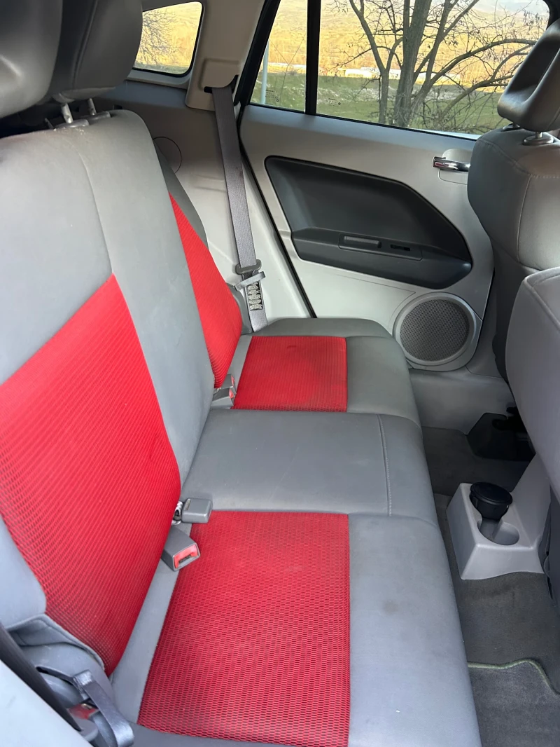 Dodge Caliber 2.0CRD 6скорости 4х4, снимка 9 - Автомобили и джипове - 52924094