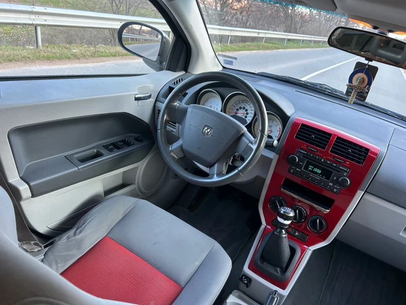 Dodge Caliber 2.0CRD 6скорости 4х4, снимка 10 - Автомобили и джипове - 52924094