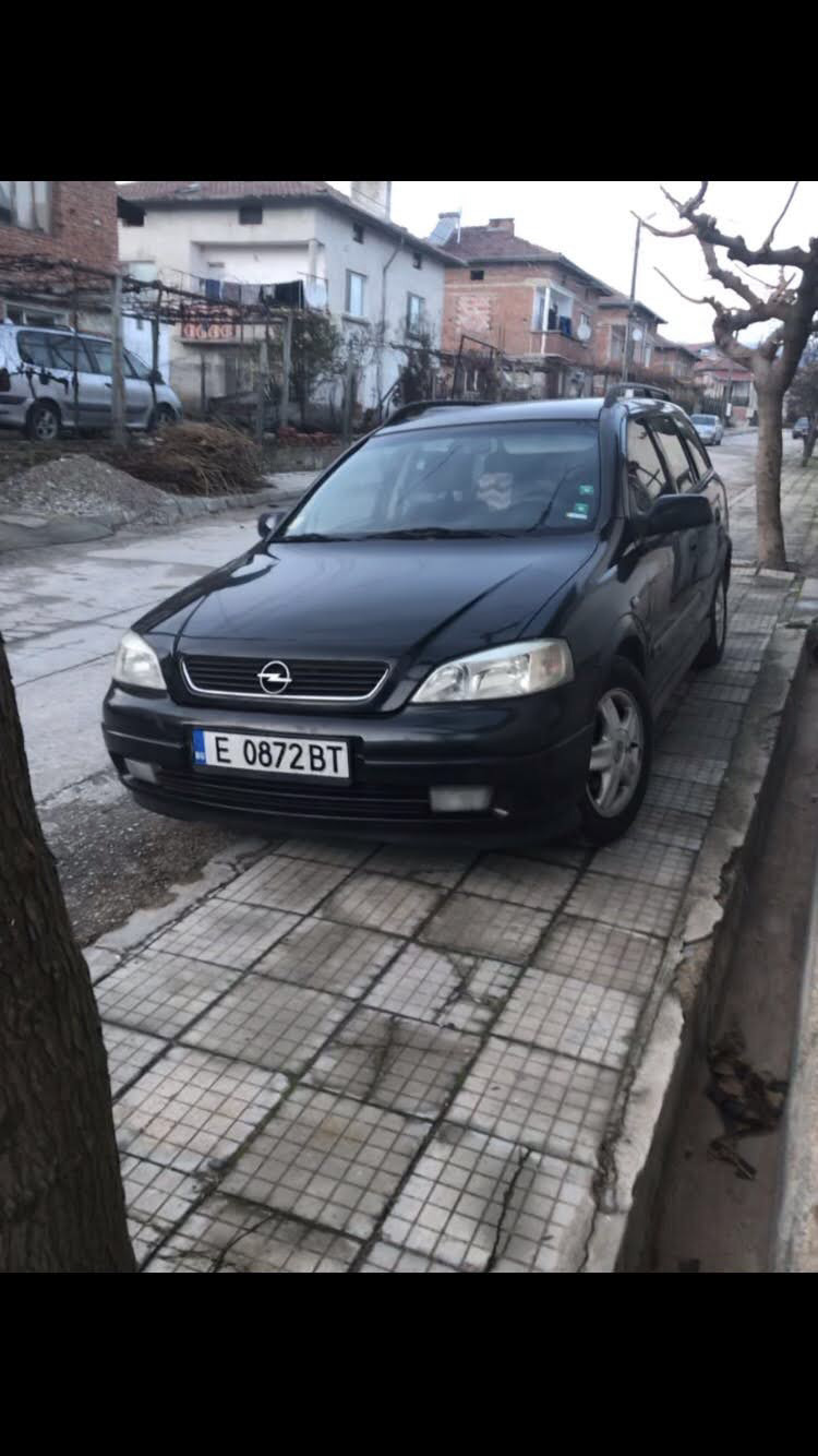 Opel Astra, снимка 1 - Автомобили и джипове - 46174457