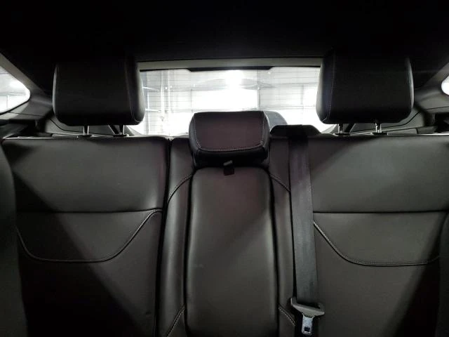 Ford Focus 2.0L 4 Front-wheel Drive | Mobile.bg   3