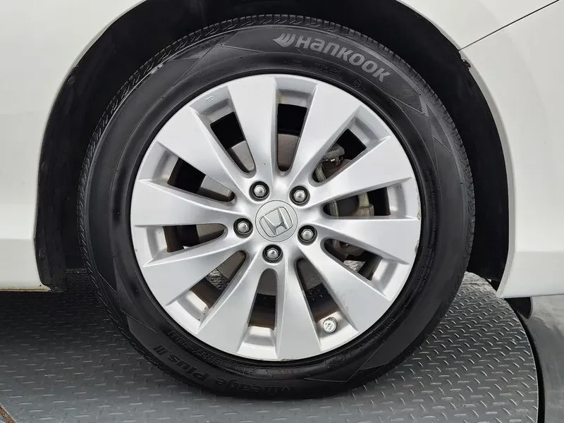 Honda Accord 2.4, снимка 5 - Автомобили и джипове - 54253330